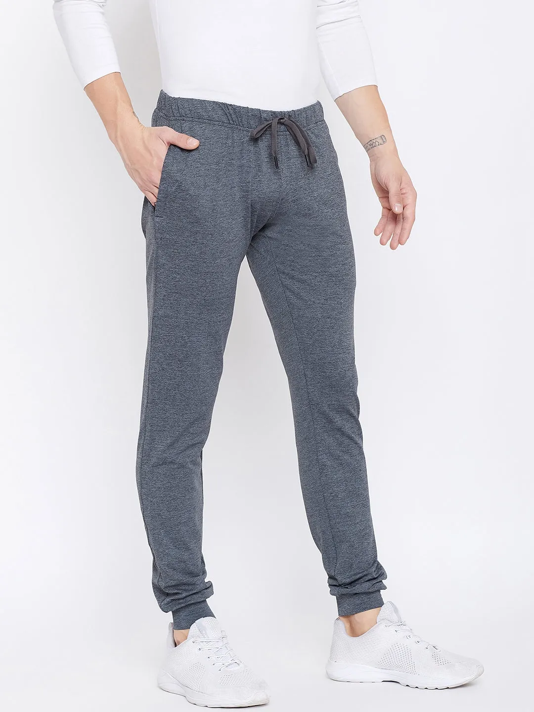 JUMP USA Men Slim Fit  Grey Solid Active Wear Joggers
