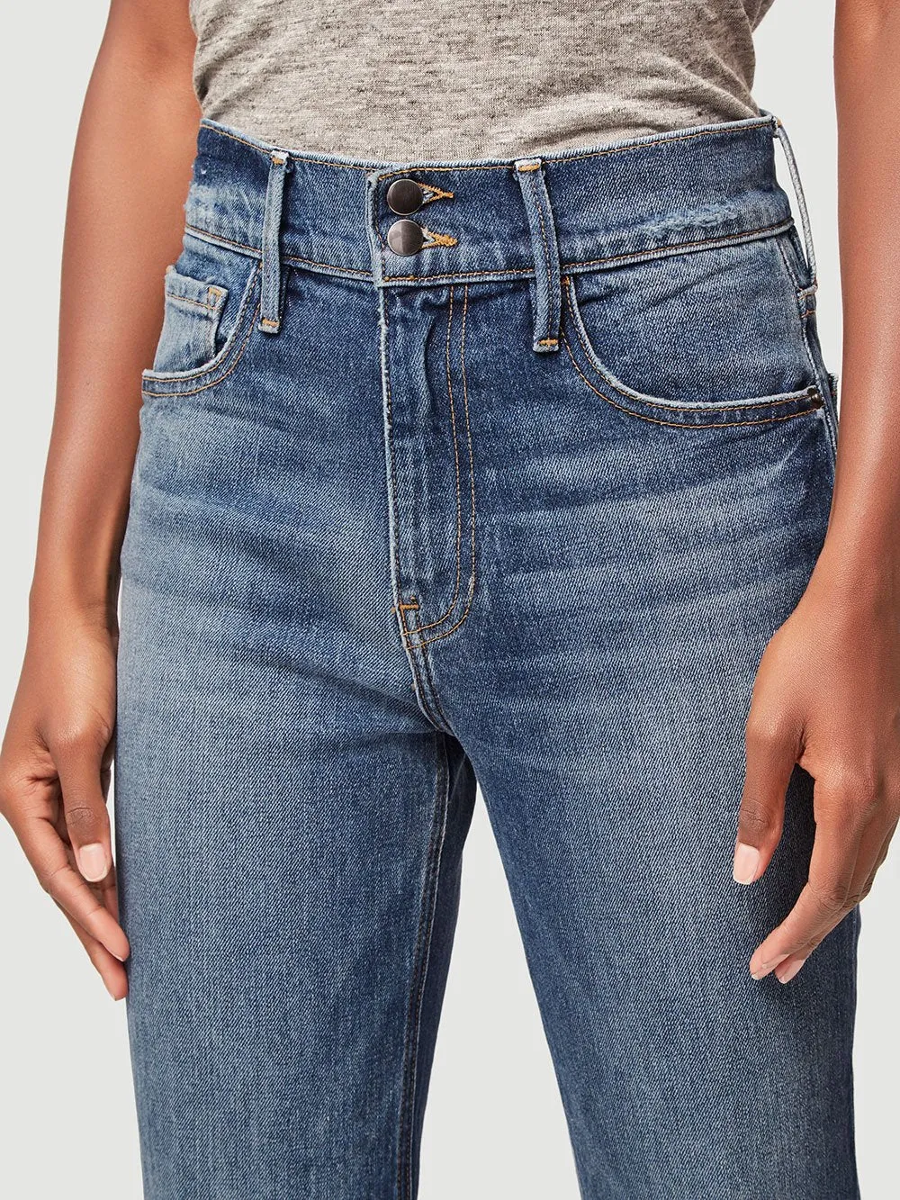 Le Sylvie Slender Straight Heritage -- Halston
